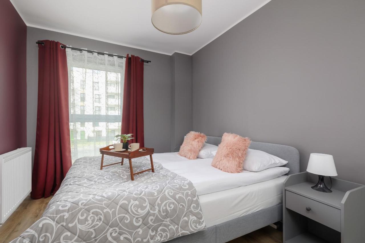 Comfy Apartment Pachonskiego With Parking In Krakow By Noclegi Renters Εξωτερικό φωτογραφία